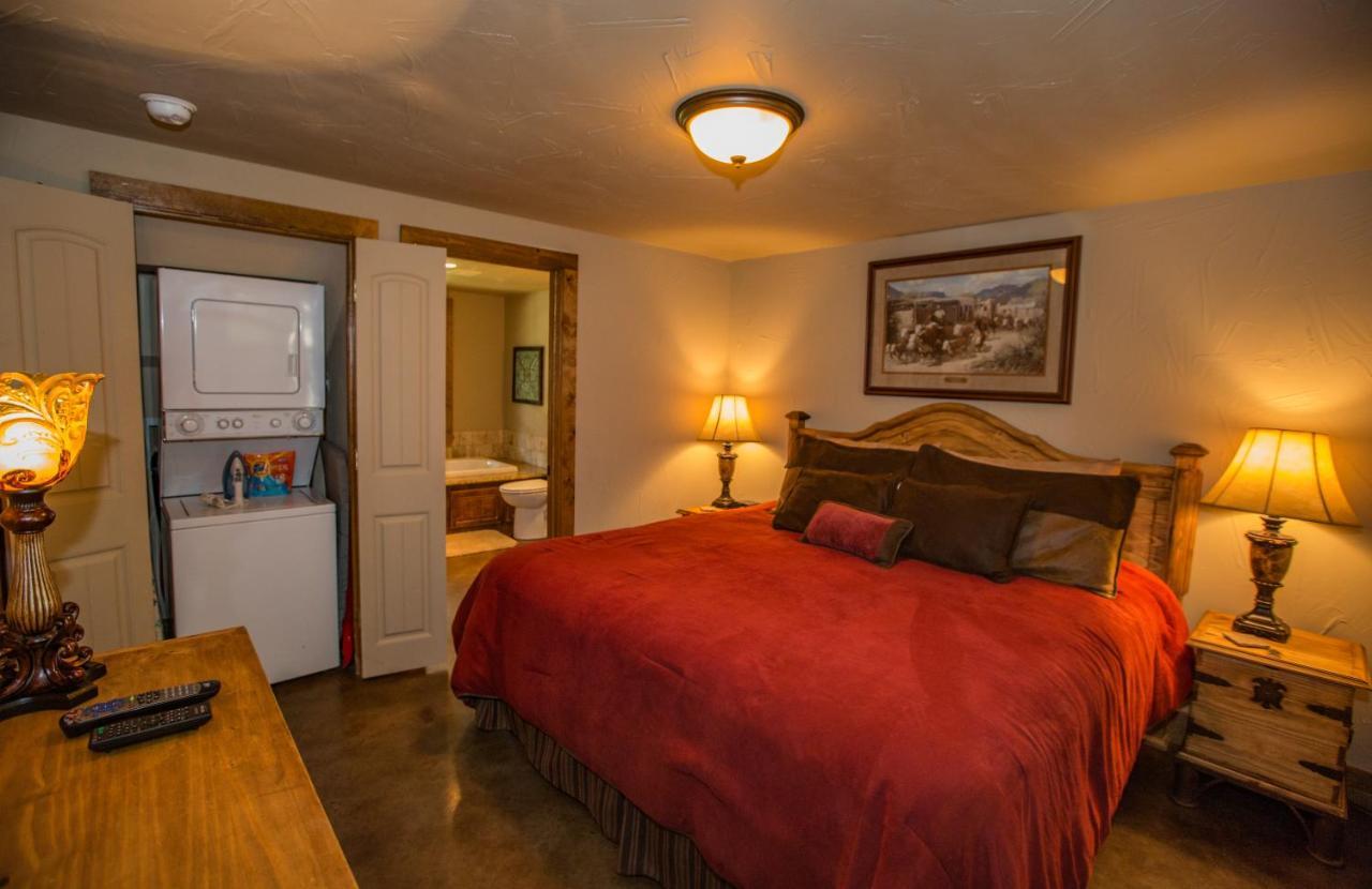 Hotel NRS Event Center&Guest Ranch à Decatur Extérieur photo
