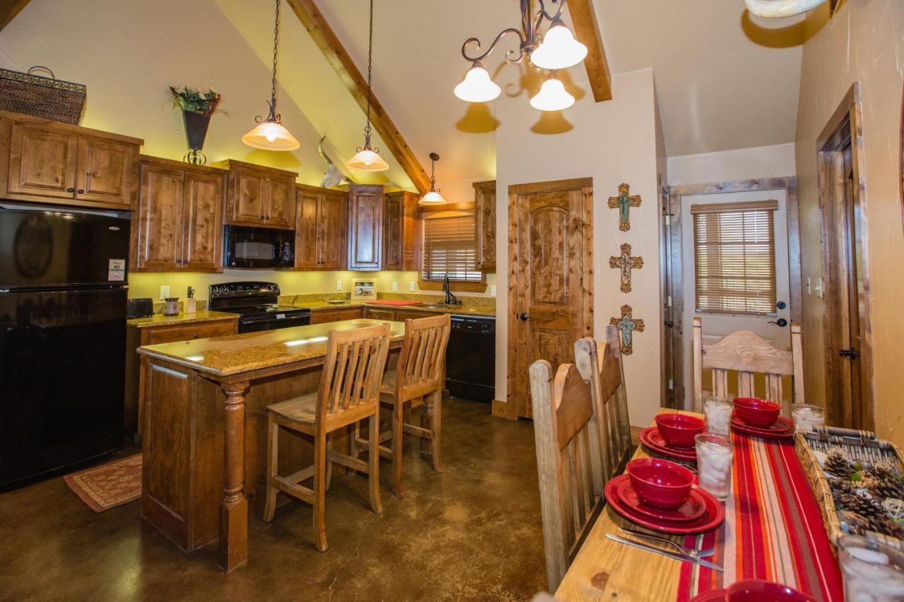 Hotel NRS Event Center&Guest Ranch à Decatur Extérieur photo
