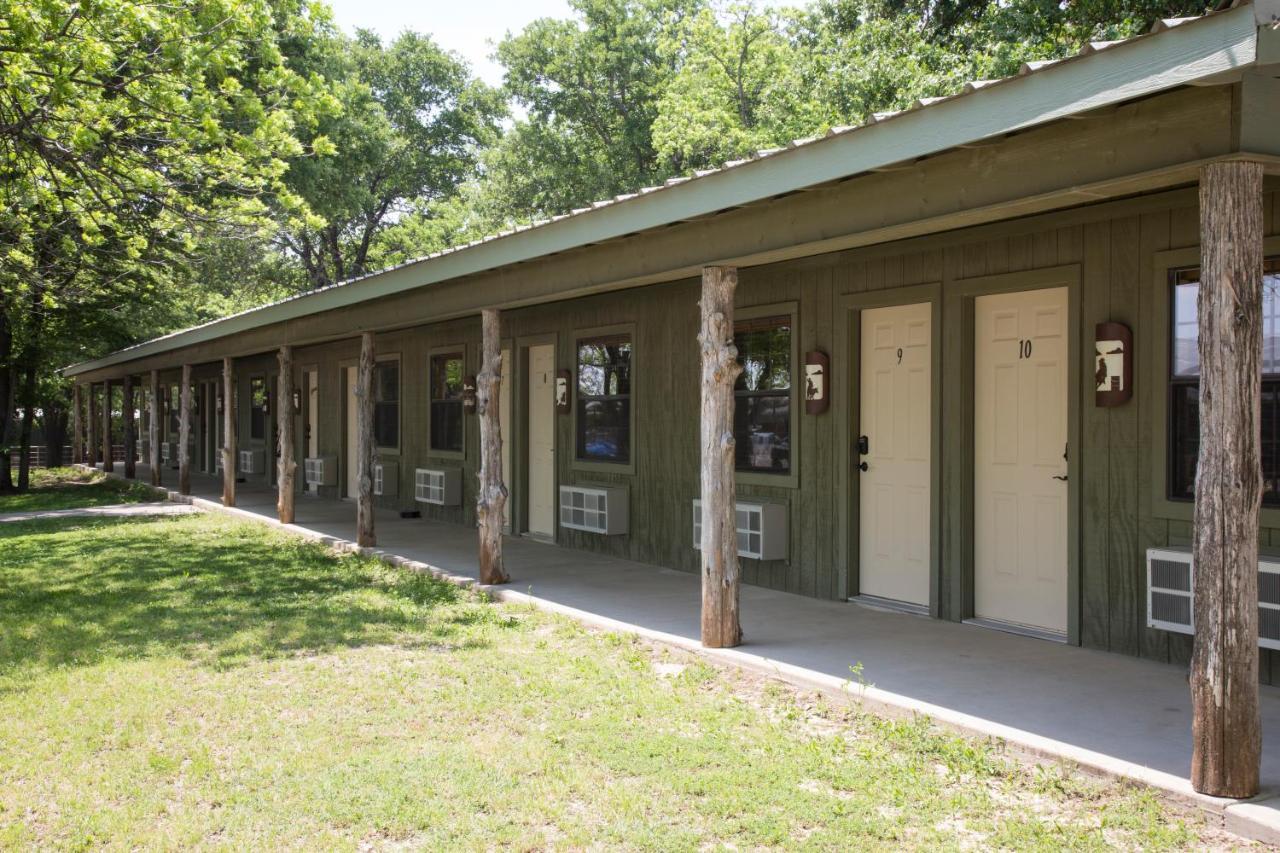 Hotel NRS Event Center&Guest Ranch à Decatur Extérieur photo