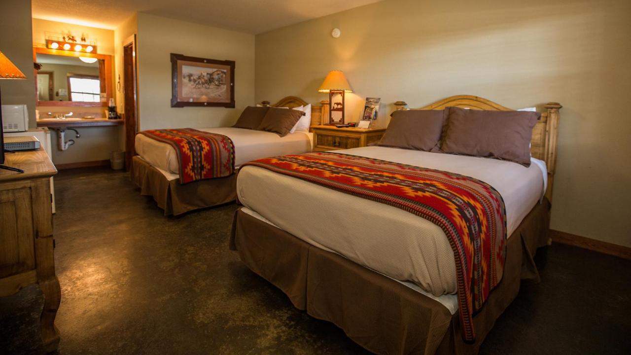 Hotel NRS Event Center&Guest Ranch à Decatur Extérieur photo