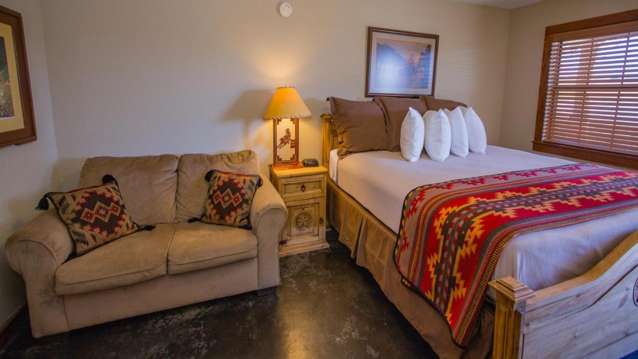 Hotel NRS Event Center&Guest Ranch à Decatur Extérieur photo